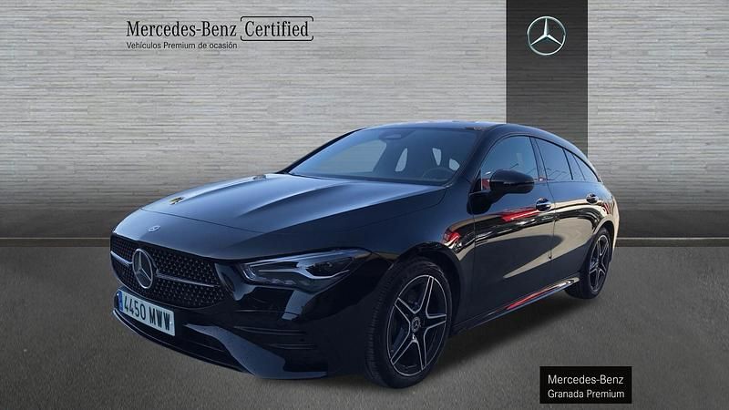 Negro noche Usado 2024 Mercedes CLA200 Shooting Brake AMG line Familiar | 37.900 € (Precio justo) - Imagen 1/4