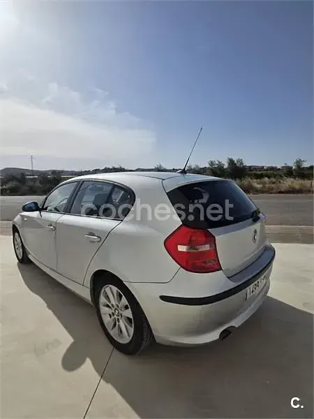 Usado BMW 116 115 CV (84 kW) 2007 Blanco Utilitario