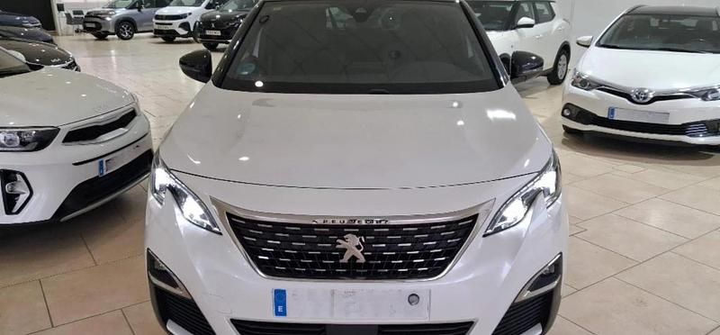 Usado Peugeot 5008 GT-line 131 CV (96 kW) 2020 Blanco