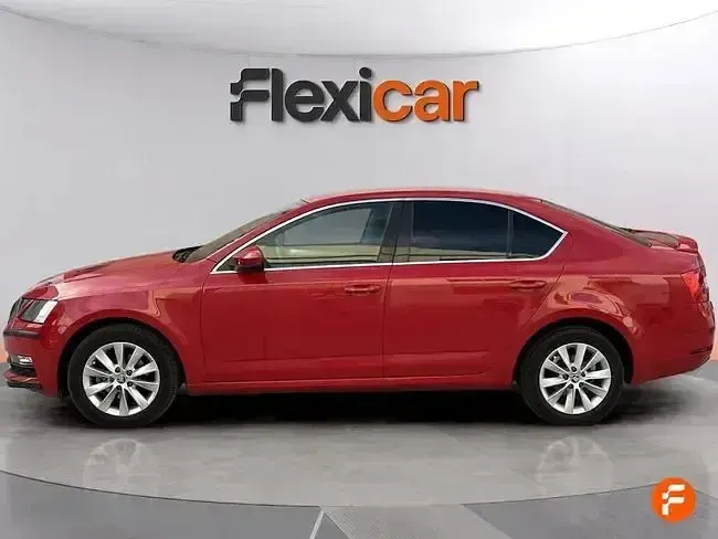 Käytetty Skoda Octavia Ambition 116 HP (85 kW) 2017 Punainen Farmari