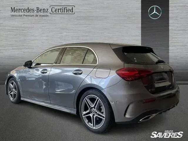 Usado Mercedes A180 136 CV (100 kW) 2026 Gris montaña