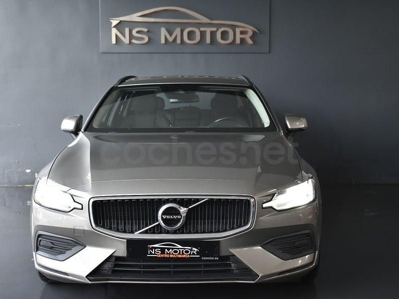 Usado Volvo V60 Momentum 150 CV (110 kW) 2019 Beige Familiar