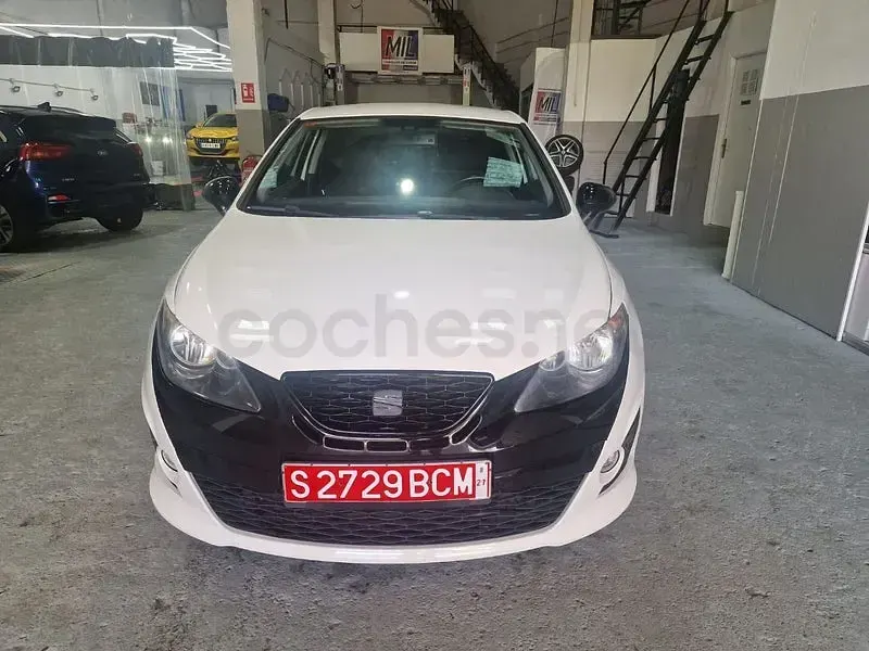 Usado Seat Ibiza SC FR 143 CV (105 kW) 2010 Blanco Utilitario