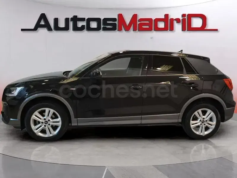 Usado Audi Q2 Advanced Plus 116 CV (85 kW) 2022 Negro SUV