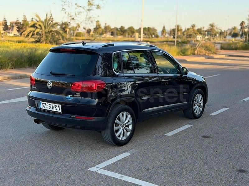 Usado VW Tiguan Advance 110 HP (80 kW) 2011 Preto SUV