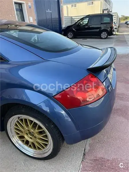 Usado Audi TT 180 CV (132 kW) 1999 Azul Coupe