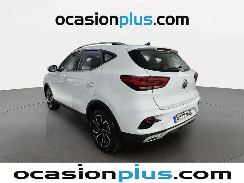 Usado MG ZS Luxury 111 CV (81 kW) 2023 Blanco SUV
