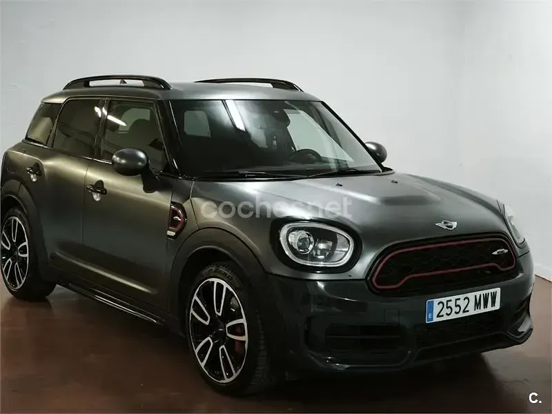 Usado Mini John Cooper Works Countryman 231 CV (169 kW) 2017 Gris / plata SUV
