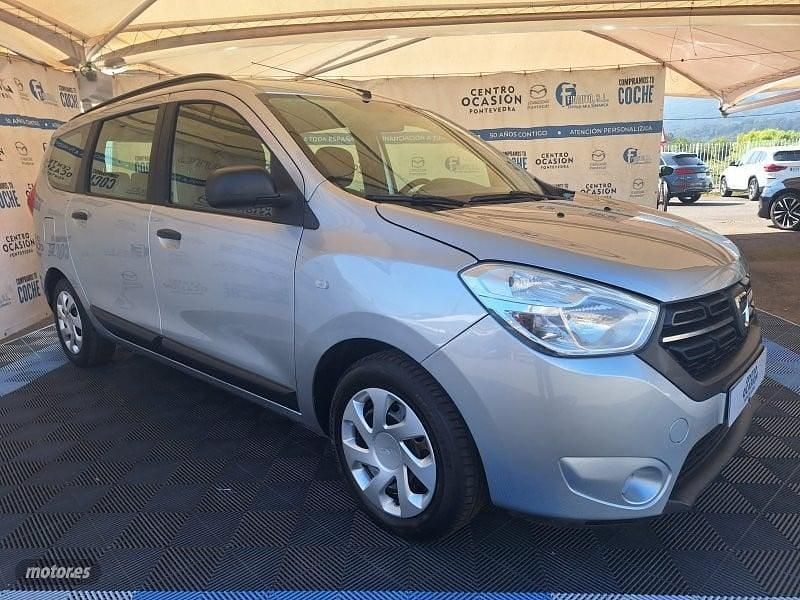 Plateado Usado 2019 Dacia Lodgy Essentiel Monovolumen | 13.300 € (Un poco caro) - Imagen 1/4