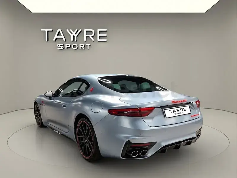 Usado Maserati Granturismo 551 CV (405 kW) 2023 Azul grisáceo Coupe