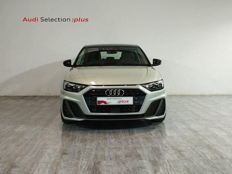 Usado Audi A1 116 CV (85 kW) 2025 Gris SUV