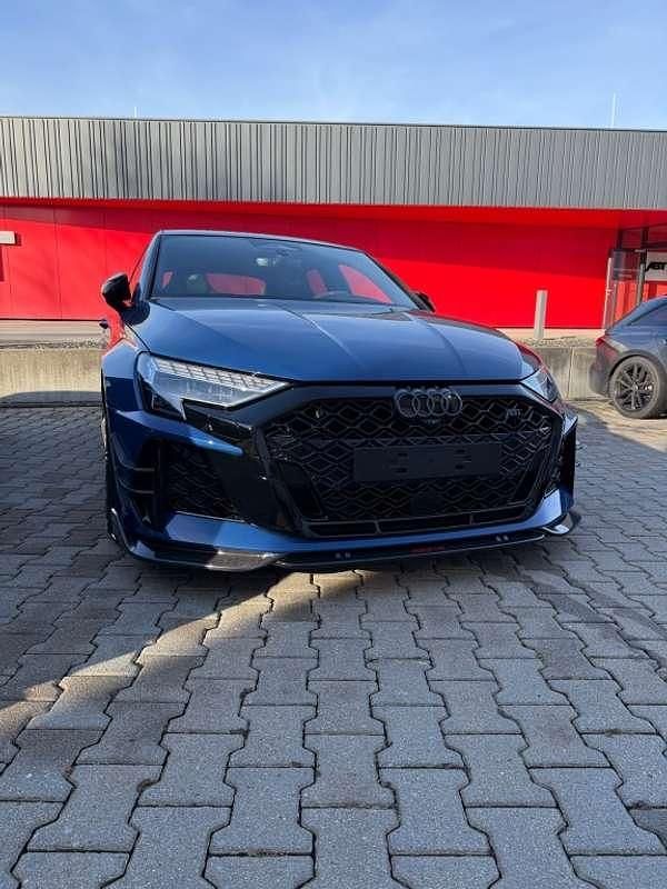 Nuevo Audi RS3 Sportback Premium 400 CV (294 kW) 2025 Azul Utilitario