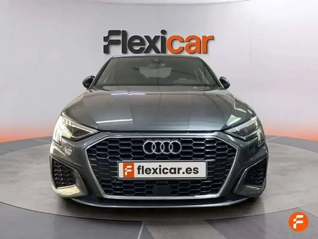 Usado Audi A3 Sportback 110 CV (80 kW) 2020 Gris Utilitario
