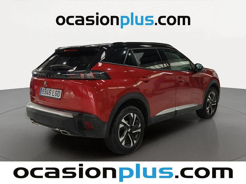 Usado Peugeot 2008 Allure 131 CV (96 kW) 2020 Rojo SUV