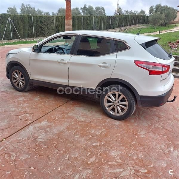 Usado Nissan Qashqai Tekna 130 CV (95 kW) 2013 Blanco SUV