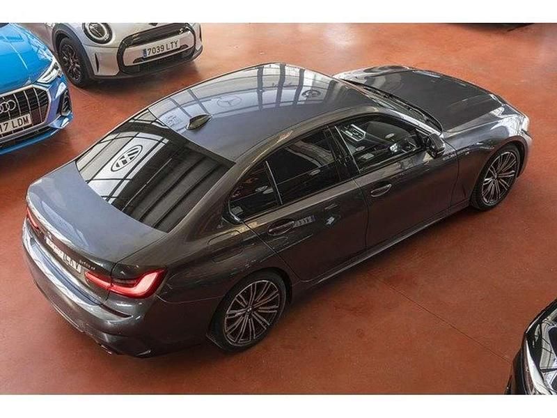Usado BMW 318 Shadowline 150 CV (110 kW) 2020 Gris Berlina