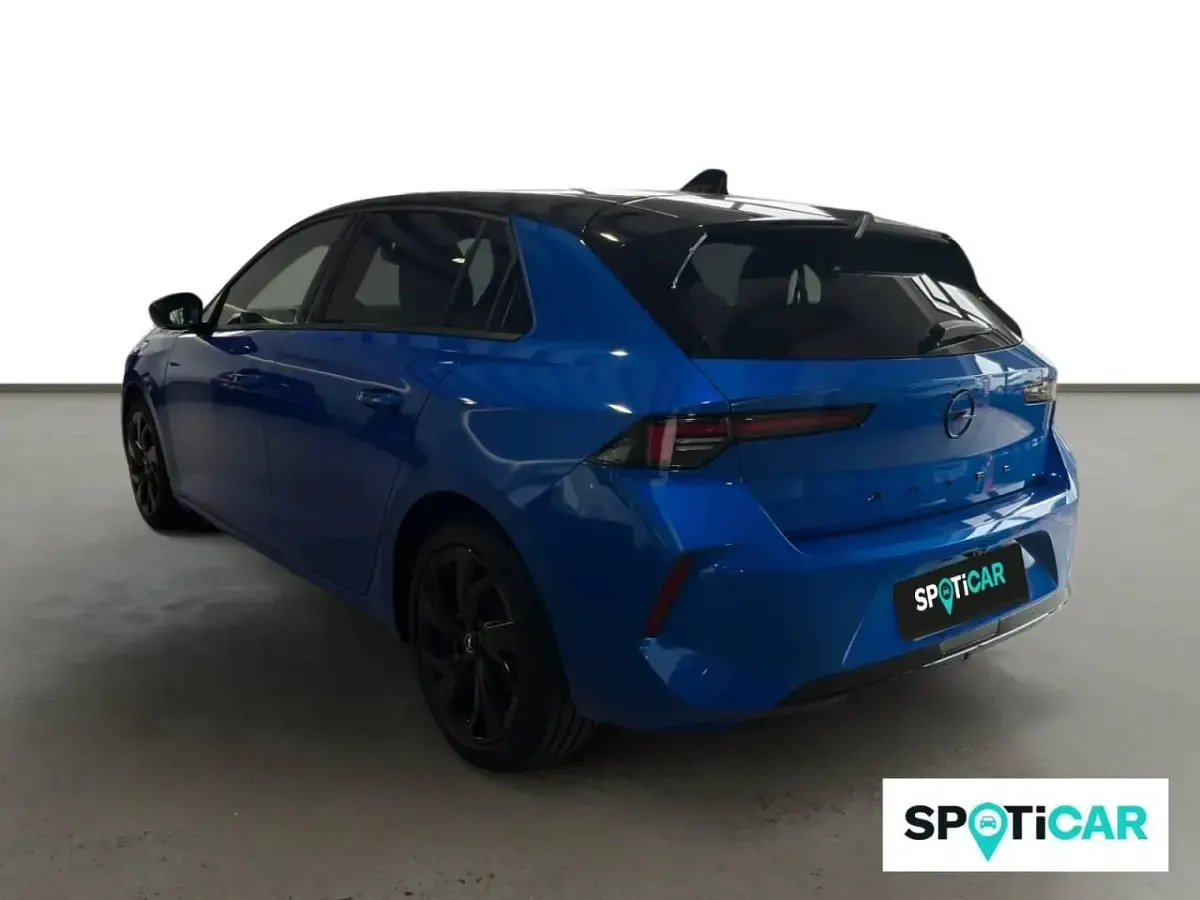 Usado Opel Astra 130 CV (95 kW) 2025 Azul Berlina