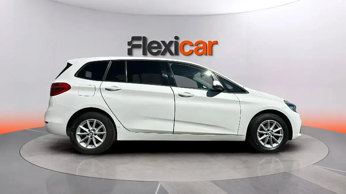 Usado BMW 216 116 CV (85 kW) 2016 Blanco Familiar