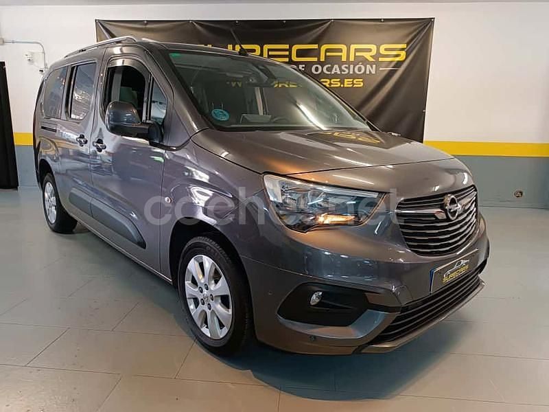 Gris / plata Usado 2020 Opel Combo Life Selective Monovolumen | 15.990 € (Caro) - Imagen 1/4