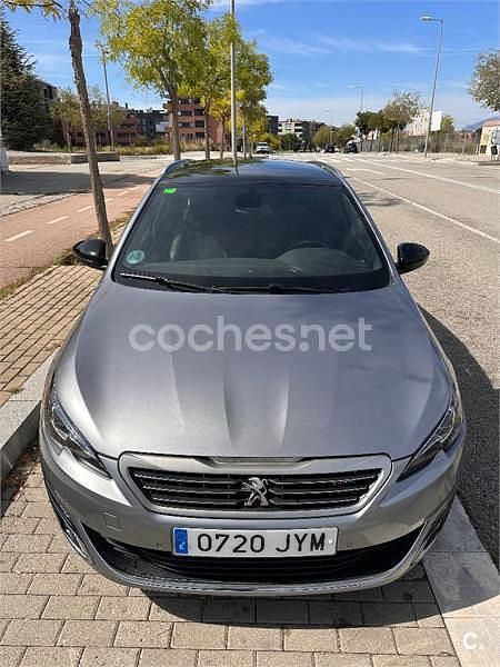 Gris / plata Usado 2017 Peugeot 308 GT-line Familiar | 10.250 € (Precio justo) - Imagen 1/4