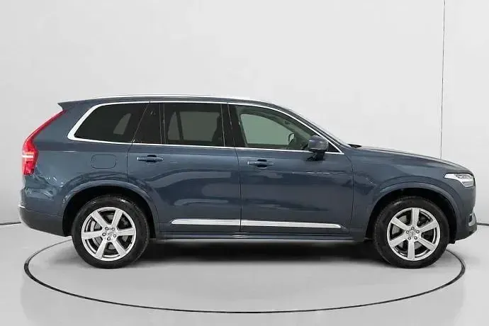 Usado Volvo XC90 Core 455 CV (334 kW) 2022 SUV