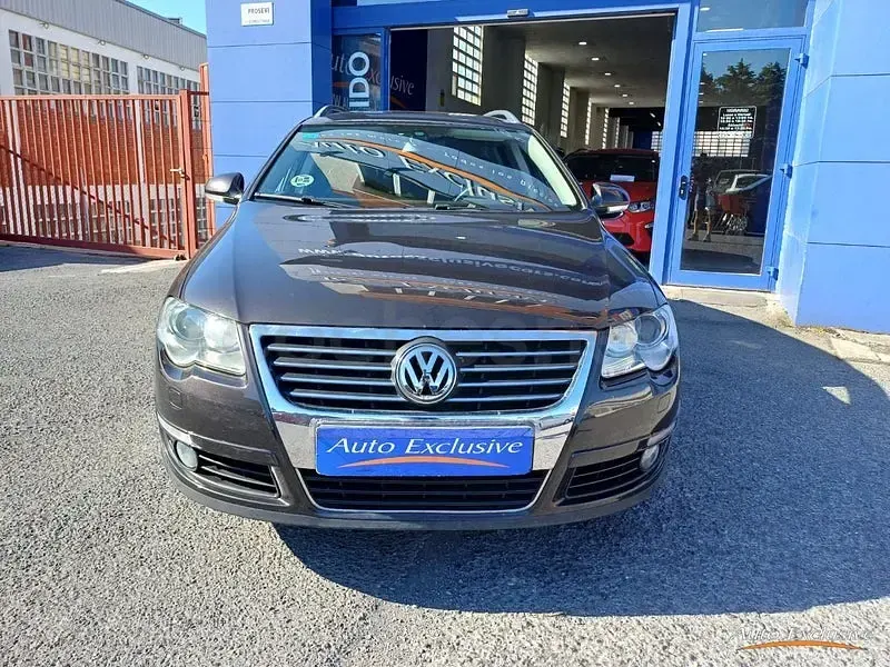 Usado VW Passat Advance 140 CV (102 kW) 2008 Negro Familiar