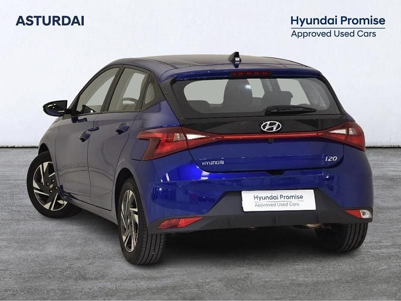 Usado Hyundai i20 84 CV (61 kW) 2024 Azul Berlina