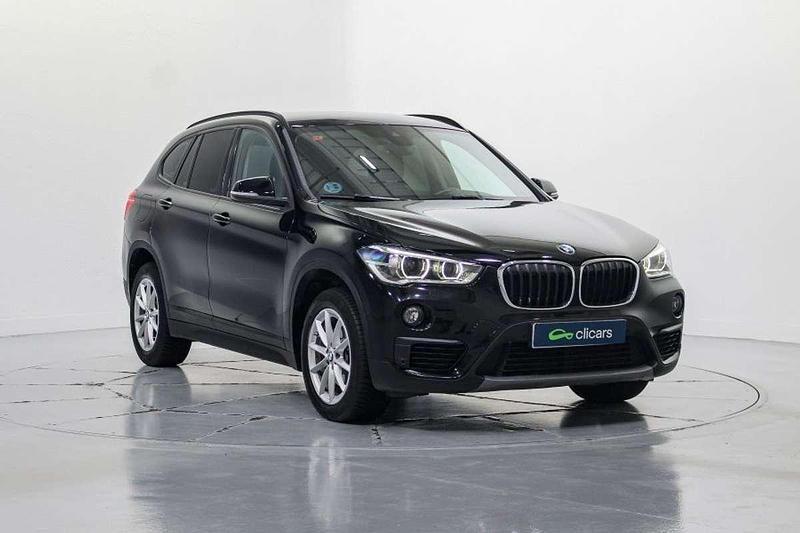 Usado BMW X1 150 CV (110 kW) 2019 Negro SUV