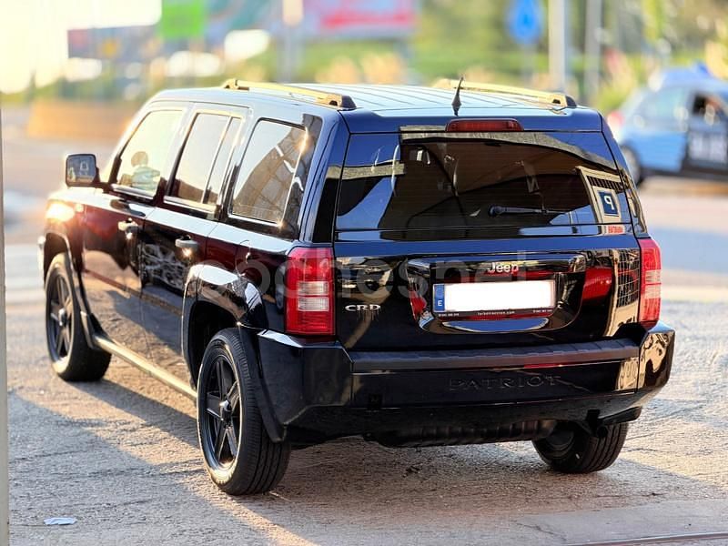 Usado Jeep Patriot Limited 140 CV (102 kW) 2009 Negro SUV