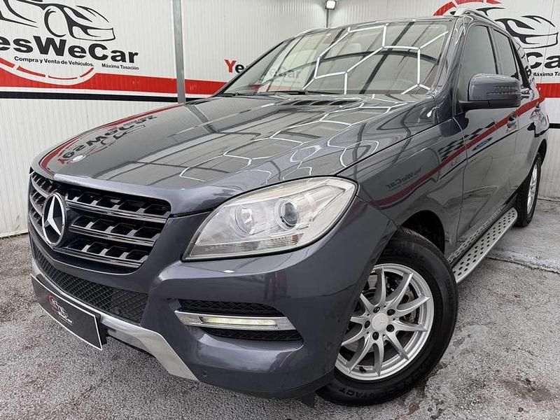 Usado Mercedes ML250 204 CV (150 kW) 2012 Azul SUV