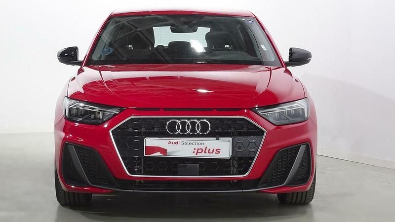 Usado Audi A1 Sportback 110 CV (80 kW) 2022 Rojo Utilitario