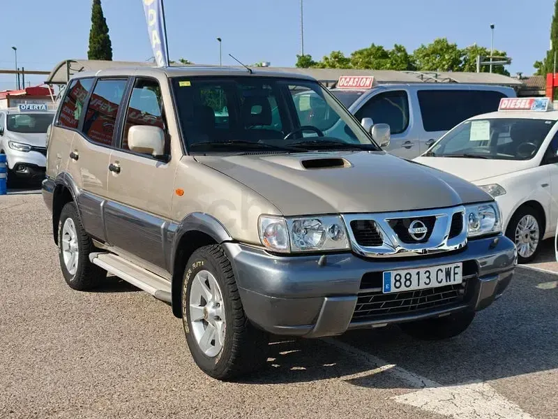 Usado Nissan Terrano 154 CV (113 kW) 2004 Beige SUV