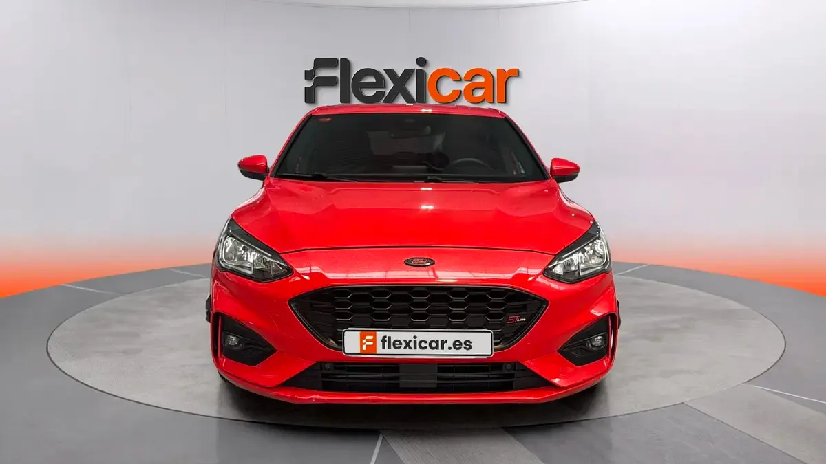 Usado Ford Focus ST-Line 125 CV (91 kW) 2018 Rojo Berlina