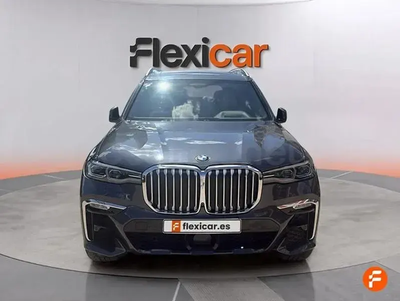 Usado BMW X7 340 CV (250 kW) 2021 Gris / plata SUV