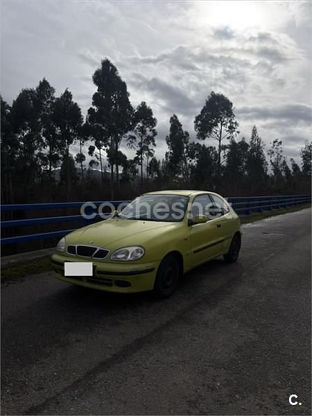 Usado Chevrolet Lanos SE 86 CV (63 kW) 1999 Verde Berlina