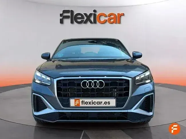 Usado Audi Q2 S-Line 150 CV (110 kW) 2024 Gris SUV