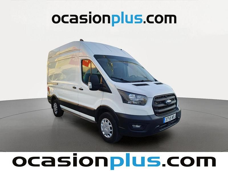 Usado Ford Transit Trend 130 CV (95 kW) 2022 Blanco Berlina