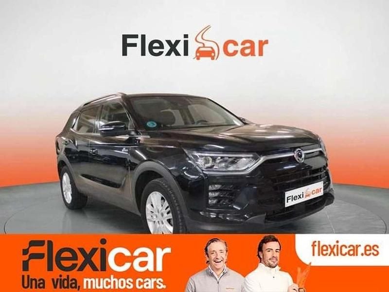 Negro Usado 2020 Ssangyong (KGM) Korando SUV | 15.990 € (Precio justo) - Imagen 1/4