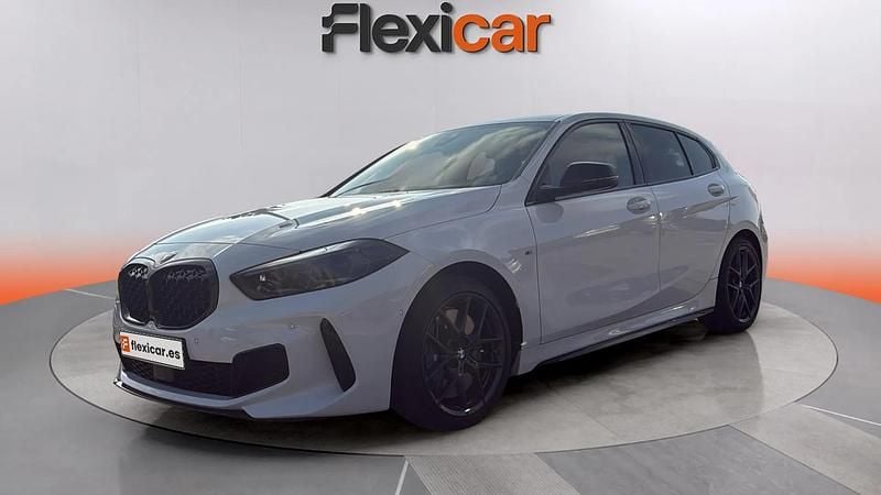 Usado BMW M135 320 CV (235 kW) 2024 Negro Utilitario