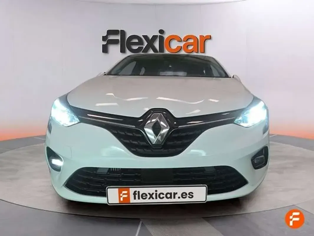 Usado Renault Clio Business 101 CV (74 kW) 2021 Blanco Utilitario