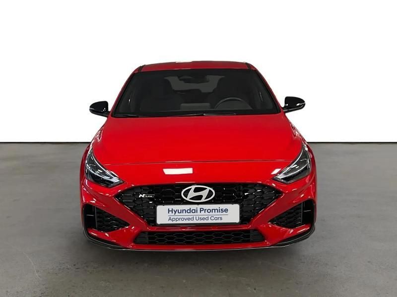 Usado Hyundai i30 N Line 100 CV (73 kW) 2025 Rojo