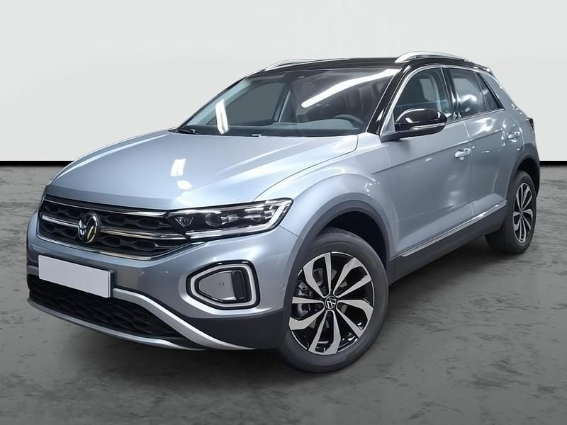 Plata pirita metalizado / techo negro Usado 2025 VW T-Roc Design SUV | 24.490 € (Precio justo) - Imagen 1/4