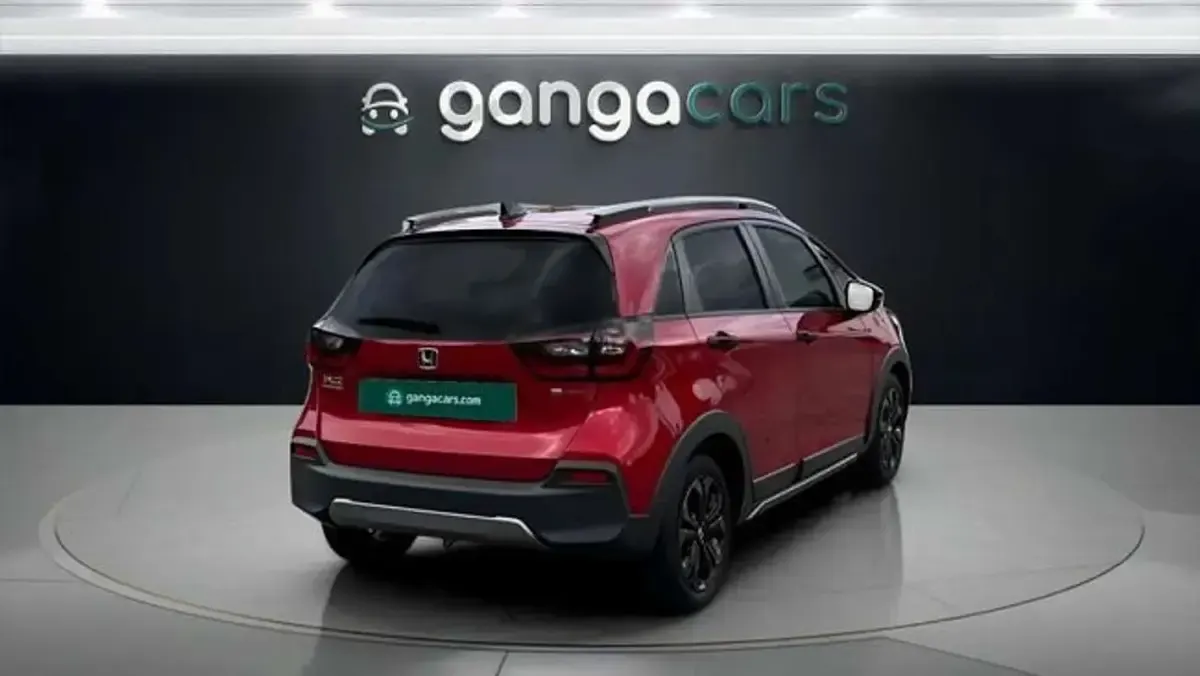 Usado Honda Jazz 122 CV (89 kW) 2025 Rojo Utilitario