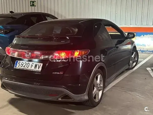 Usado Honda Civic Type S 140 CV (102 kW) 2007 Granate Berlina