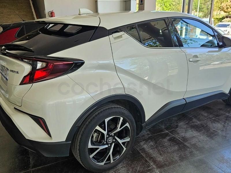 Usado Toyota C-HR Advance 122 CV (89 kW) 2021 Blanco SUV