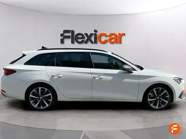 Usado Seat Leon FR 150 CV (110 kW) 2021 Blanco