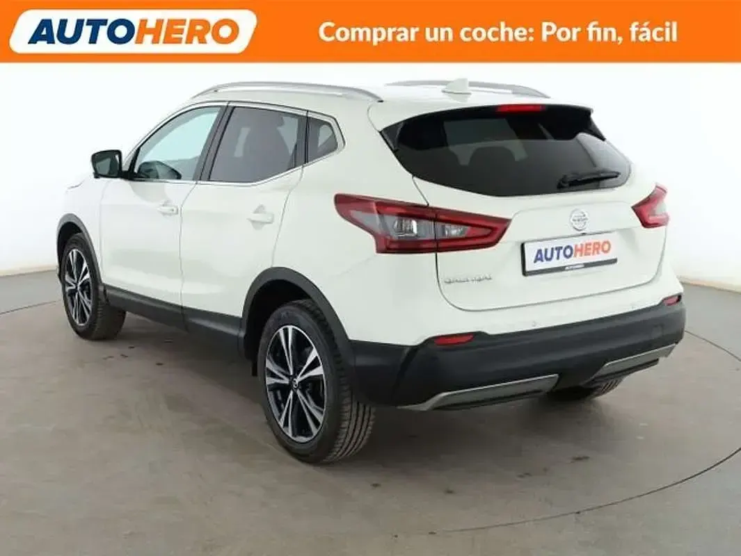 Usado Nissan Qashqai N-Connecta 116 CV (85 kW) 2021 Blanco SUV
