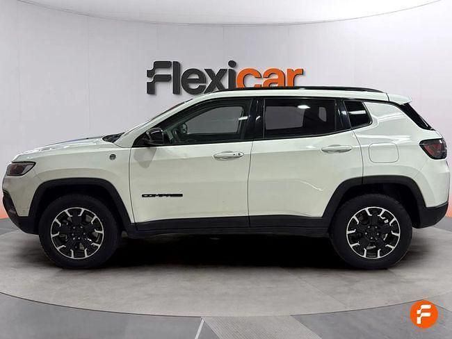 Usado Jeep Compass Trailhawk 240 CV (176 kW) 2022 Blanco SUV