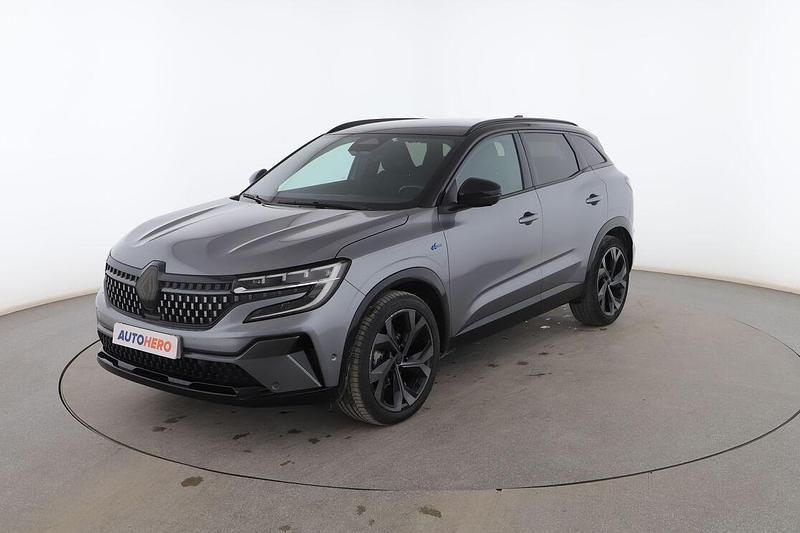 Usado Renault Austral Techno Esprit Alpine 158 CV (116 kW) 2022 Gris SUV
