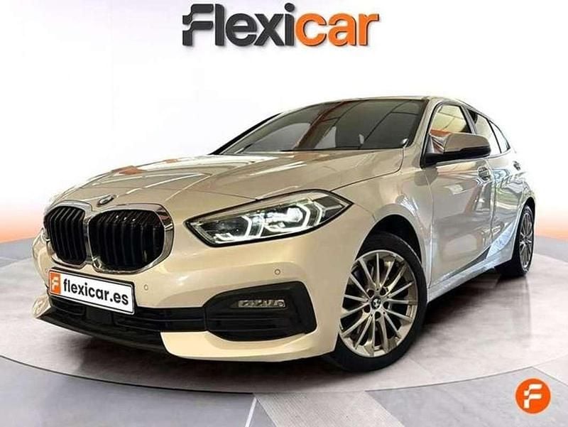Usado BMW 118 140 CV (102 kW) 2020 Blanco Utilitario